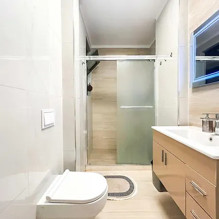 Aqua Vista 598 Durrës