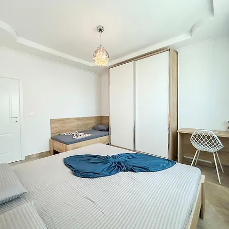 Aqua Vista 598 Durrës