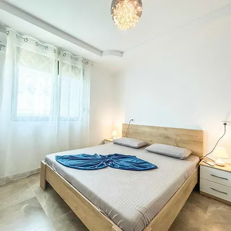Apartament Aqua Vista 598 *