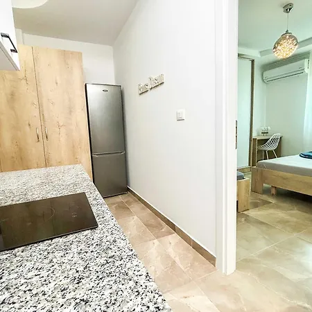 Aqua Vista 598 * Durrës
