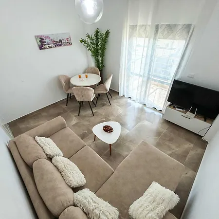 Aqua Vista 598 Durrës